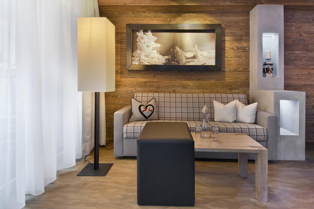 PETE - Alpine Boutique Hotel Sankt Anton am Arlberg Chambre photo